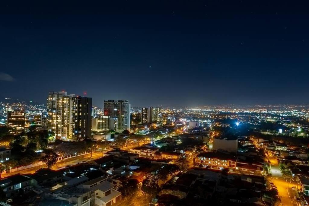 Rooftop Jacuzzi - 18Th Floor Apt City View Mata de Palo 외부 사진