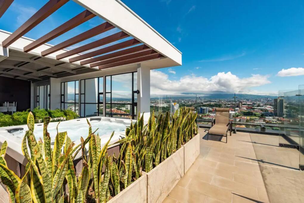 Rooftop Jacuzzi - 18Th Floor Apt City View Mata de Palo 외부 사진